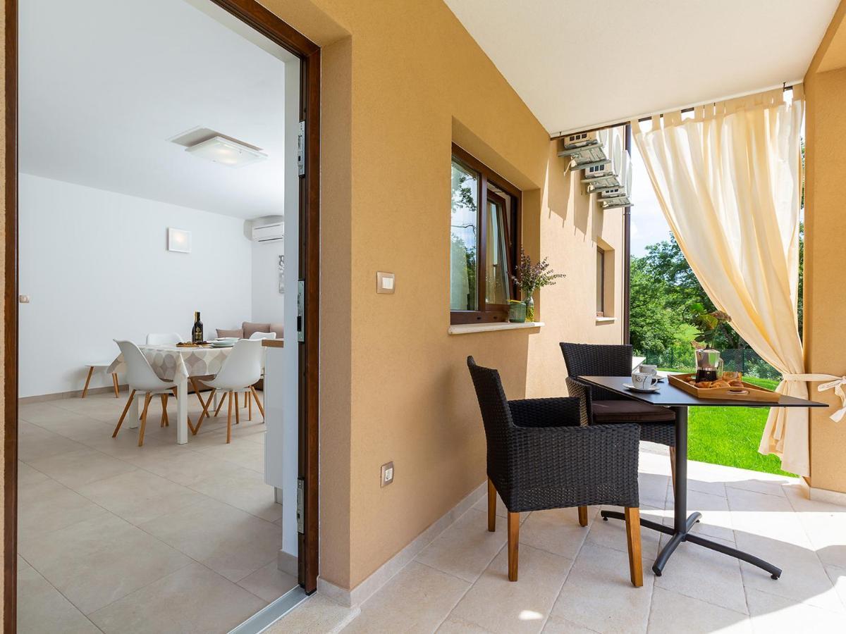 Villa Gioia Apartment With Terrace Poreč Exterior foto